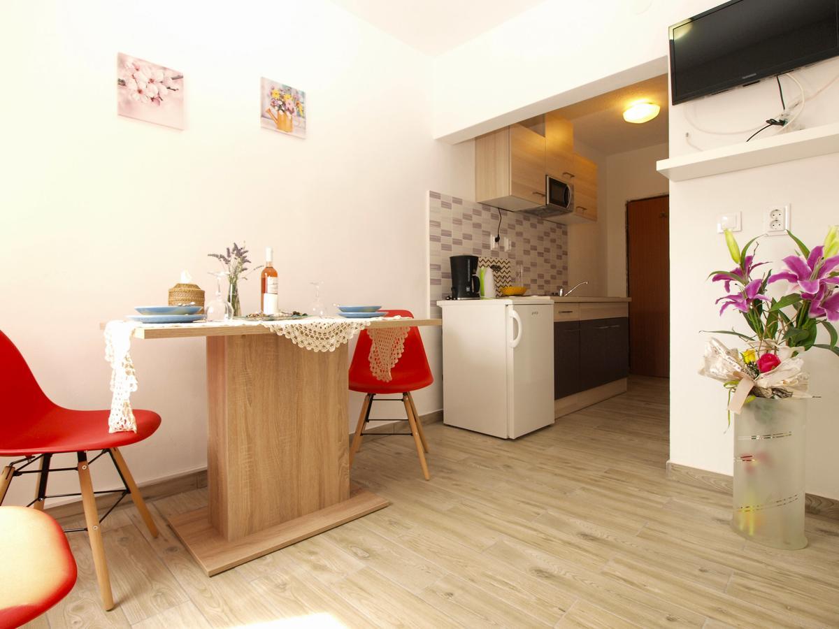 Apartments Davor 1676 Banjole Ngoại thất bức ảnh