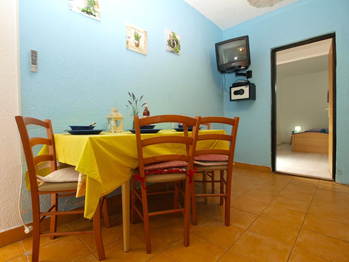 Apartments Davor 1676 Banjole Ngoại thất bức ảnh