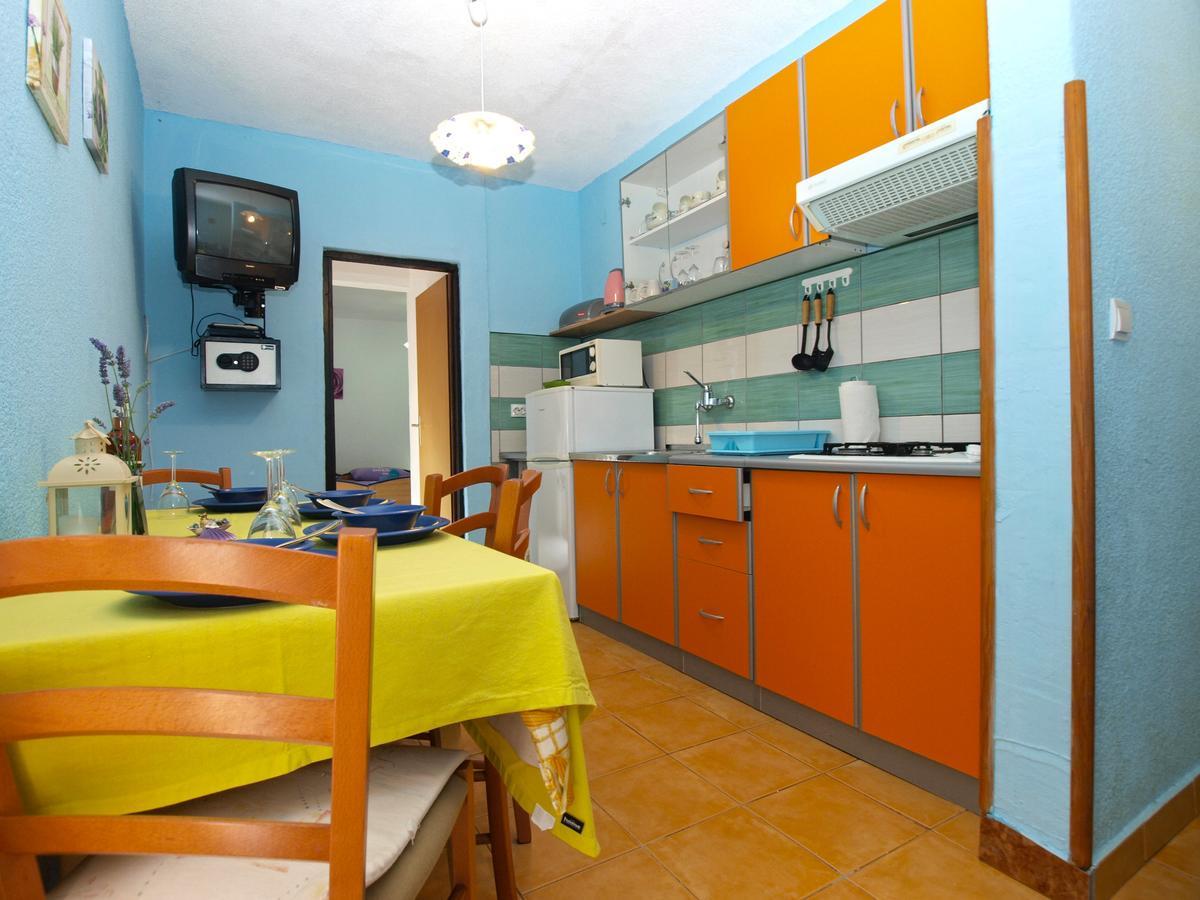 Apartments Davor 1676 Banjole Ngoại thất bức ảnh