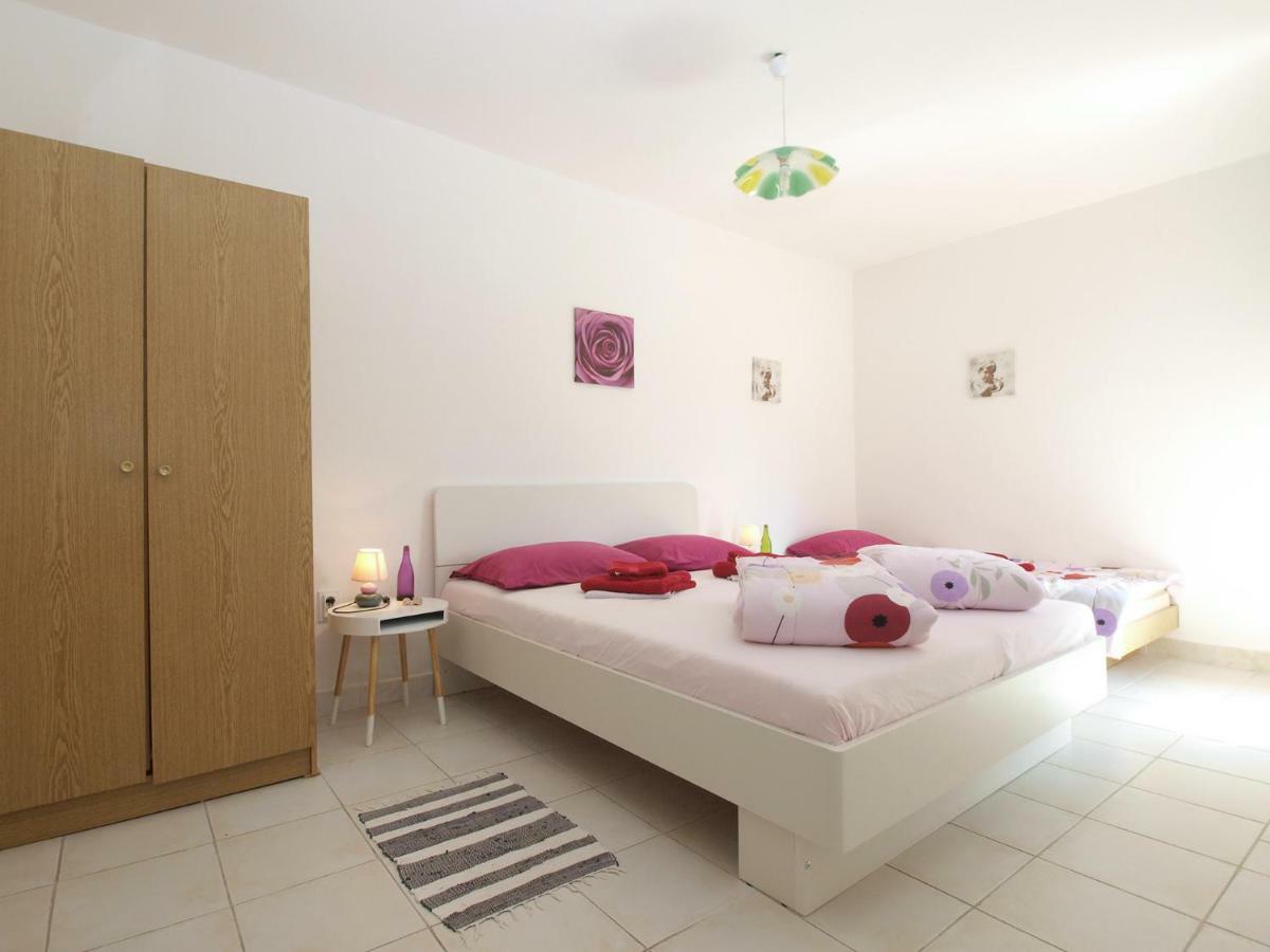 Apartments Davor 1676 Banjole Ngoại thất bức ảnh